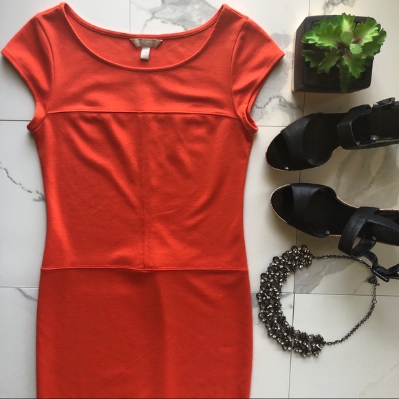 Banana Republic Factory Dresses & Skirts - ✅ 5/$25 SALE Banana Republic Orange Fitted Dress